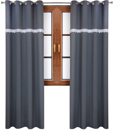 Zasłona ciemno szara ozdobiona gipiurą Ligia wzór 7