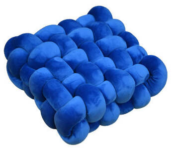 Poduszka dekoracyjna supeł pleciona z warkoczy knot pillows niebieska kobalt