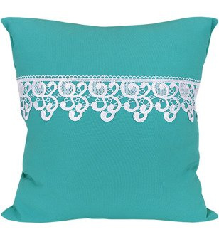 Poszewka z tkaniny matowej  ozdobiona gipiurą turkusowa