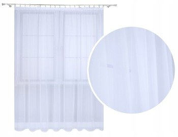 Biała klasyczna firana z woalu na taśmie marszczącej i tunel