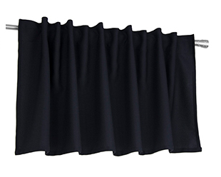 Ozdobny lambrekin z tkaniny matowej czarny